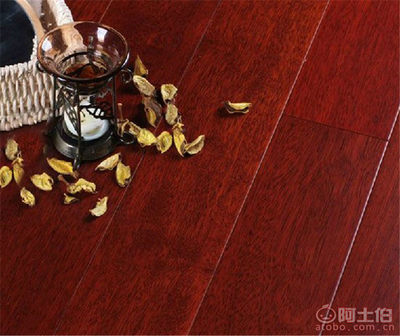 【佛山英倫寶峰印茄木印尼菠蘿格實木地板防水地暖廠家直銷】深圳市龍崗區德朗迪地板建材廠 - 產品庫