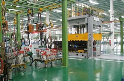 昆明工廠車間環(huán)氧地坪|產(chǎn)品展示|昆明永春塑膠地板公司.云南